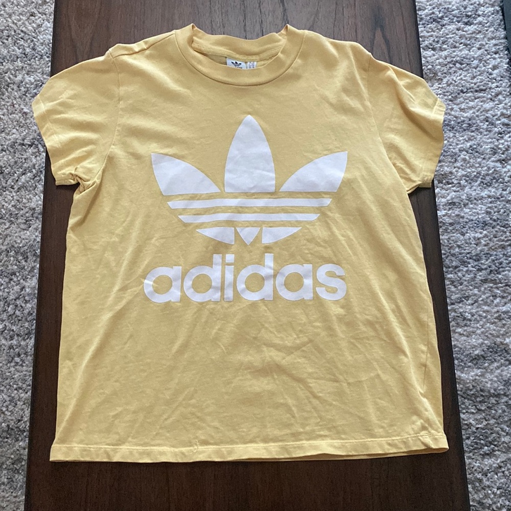 Adidas graphic tee size small